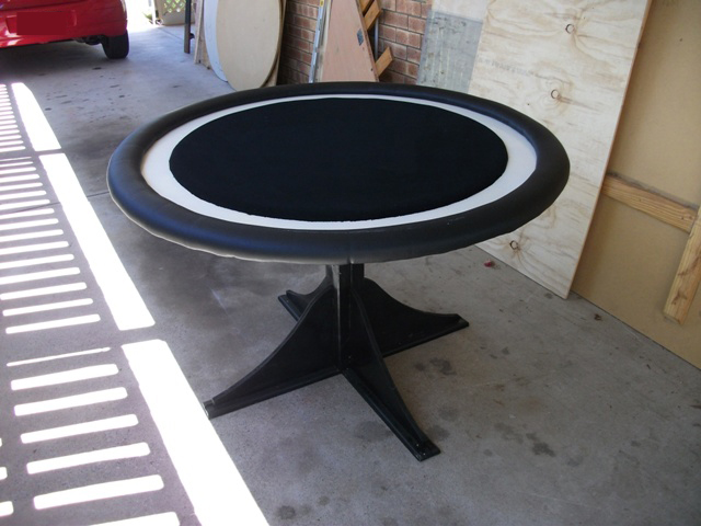 8 SEAT POKER TABLE